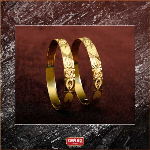 GOLD BANGLE - Image 2