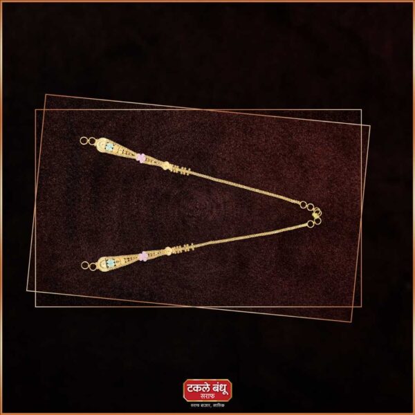 GOLD KANCHAIN EARRINGS